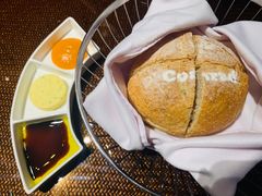 餐前面包-杭州桐庐康莱德酒店西餐厅-舍