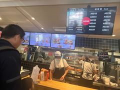 -肯德基(八达岭步行街店)