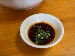 -茅屋大酒店