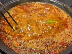 -沸炉重庆老火锅(军事博物馆店)