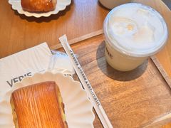 -VERIE BAKEHOUSE