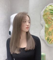 -3·3HAIR SALON