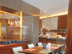 -岷山饭店-芝芝自助餐厅