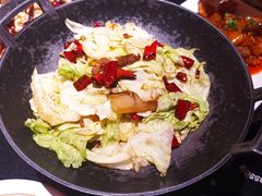 干锅包菜-蜀都丰 川菜·水煮活鱼(万象九宜城店)