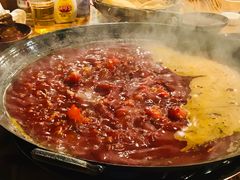 -岗上渣渣老火锅(两路口店)