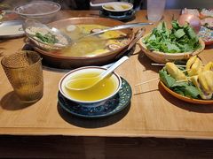 -洱火云南酸菜牛肉火锅(石景山当代商城店)