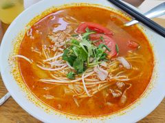 越式酸汤肥牛粉-探越越南牛肉粉(江南西分店)
