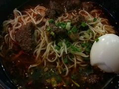 -重庆老字号·吴抄手·高豆花(T3航站楼店)