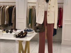 -nana showroom娜娜家服装店