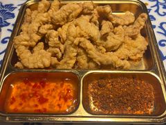 -川流不息·地道川菜·小龙虾(新松江路店)