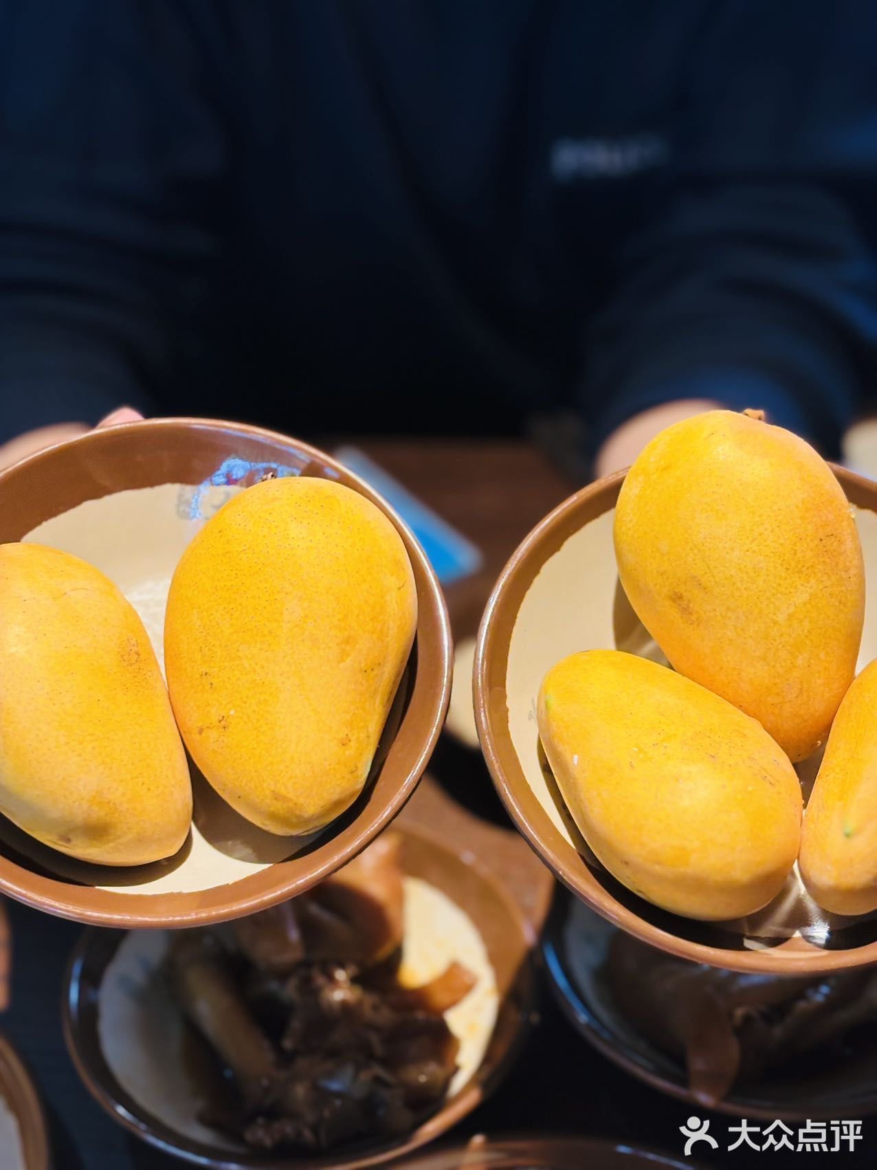 大龙六方·贵州酸汤牛肉火锅(上海旗舰店)