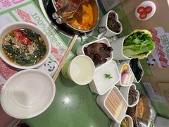 -一围肥牛肉小火锅(佳兆业广场店)