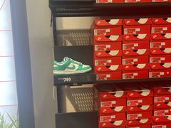 -NIKE北京马连道换季优惠店