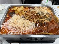 -在巷子里的烤肉店·螺蛳粉烤鱼·牛蛙(和美城店)