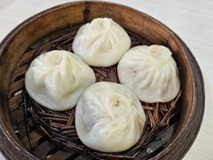 鲜肉小笼-老西白点心店