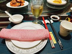 -梅龙镇酒家(南京西路总店)