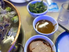 -月圆火锅(宁海东路二店)