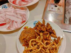 -爱客得牛排海鲜烤肉·火锅自助(春熙路黑金好店)