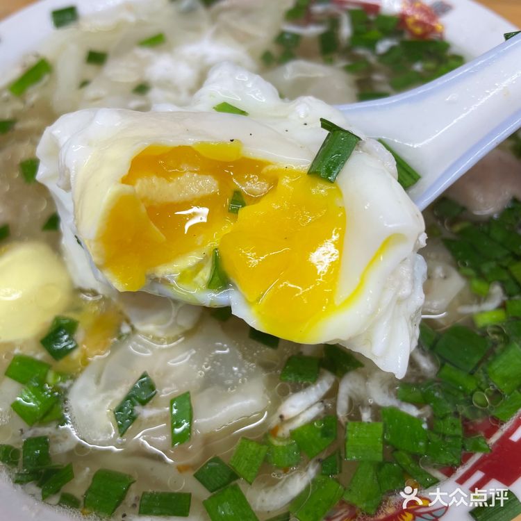 这一碗小馄饨，瞬间开启一天的味蕾！