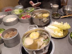 -晓沸牛肉海鲜小火锅(白湖亭万达广场店)