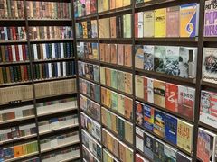 -钟书阁(群光广场店)