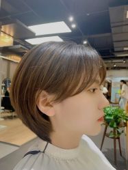 -FRIDAY星期五专业美发沙龙