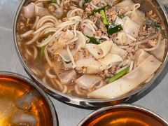 -正宗杨记普洱酸醋米线(总店)