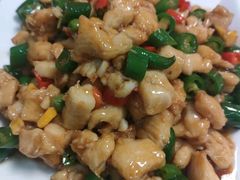 鲜椒鸡丁-味好美土菜(迎宾东路店)