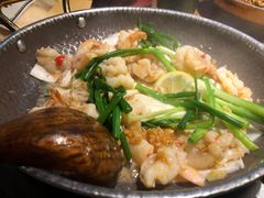 锅烧脆脆虾-吃饭皇帝大土家民族菜(正大广场店)