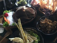 -湊湊火锅·茶憩(新中关购物中心店)