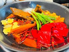 -四小区火锅·巷子里的重庆火锅(花照壁店)