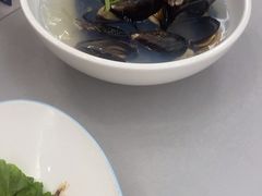 -新丁香海鲜酒店(银海商贸城店)
