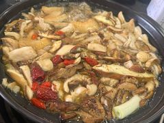 -江川野生菌火锅铜锅鱼(贵清火锅店)