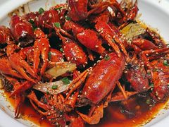 -肥肥虾庄·金牌油焖大虾(首义路店)