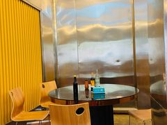 大堂-广场正宗原汁薏米店