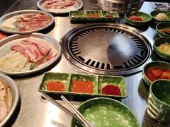 -欧巴炭烤肉오빠숯불구이(南京东路店)
