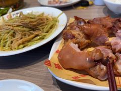 -六泰居·尔滨地标·东北菜(泰山路店)