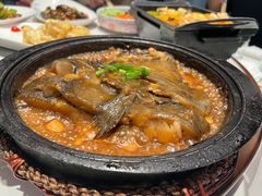 干锅蝶鱼头-佳和水饺(海德公馆店)