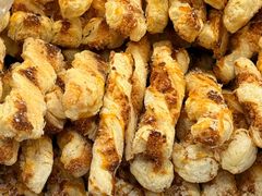 -爱德顺糕点食屋(利民道店)