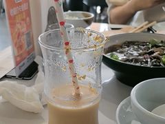 -何适山庄·团餐住宿(水长城P2停车场店)