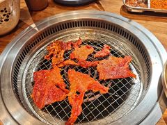 -明洞阿姨·韩式酱蟹烤肉·创意料理(三元桥店)