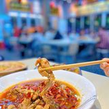 龙虾热门‮第榜‬一的‮排大‬档就‮在藏‬摩天轮下