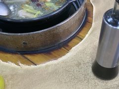 -濠轩阁特色生蚝火锅(水湾路店)