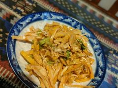 -蜗牛小馆醉乡民谣云南菜(惠新西里店)