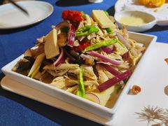 儿子娃娃椒麻鸡-伊带伊路新疆美食府(呼家楼店)