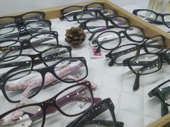 -三叶眼镜城·好视力眼镜店