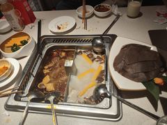 -海底捞火锅(中商百货店)