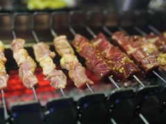-麦凯伦烧烤·精酿超级工厂店(金桥总店)
