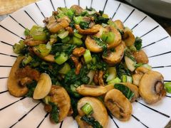 口磨-八张桌子(老店)