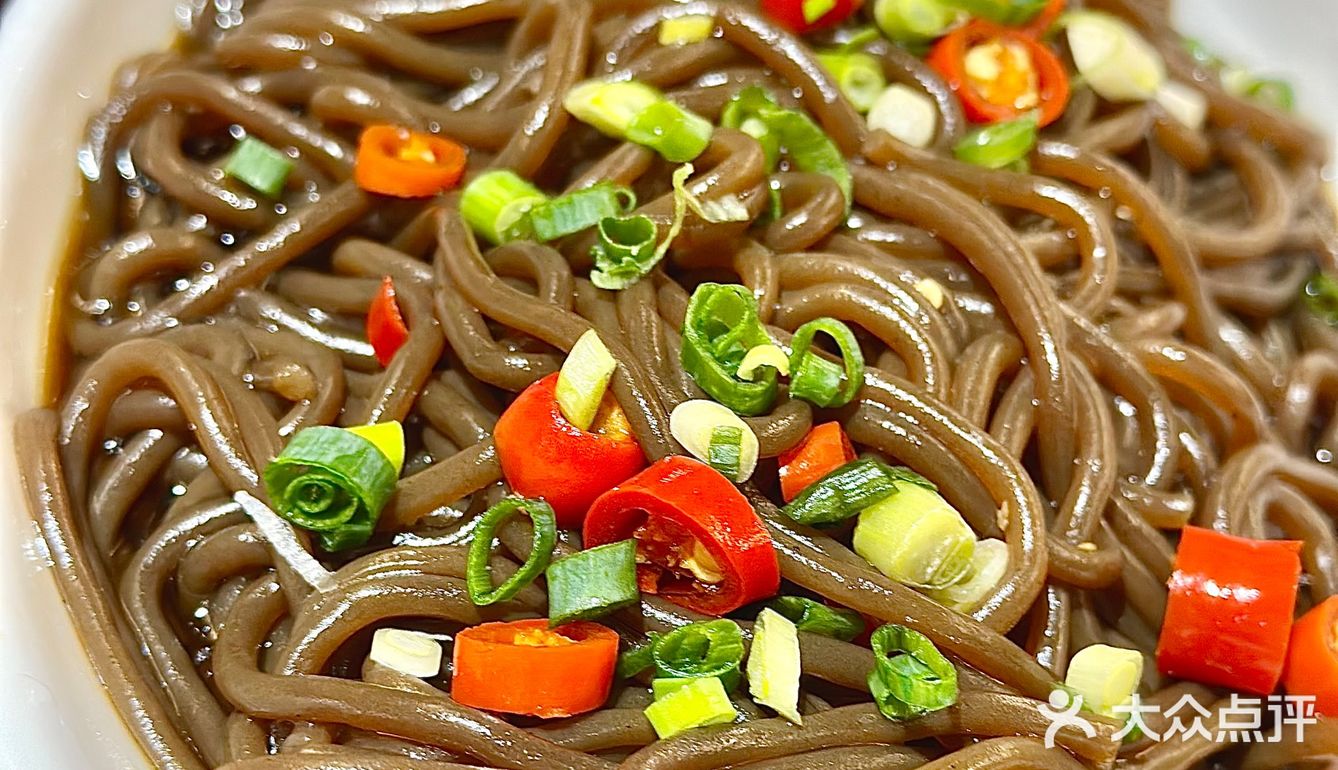 嘉兴街边重庆风味美食